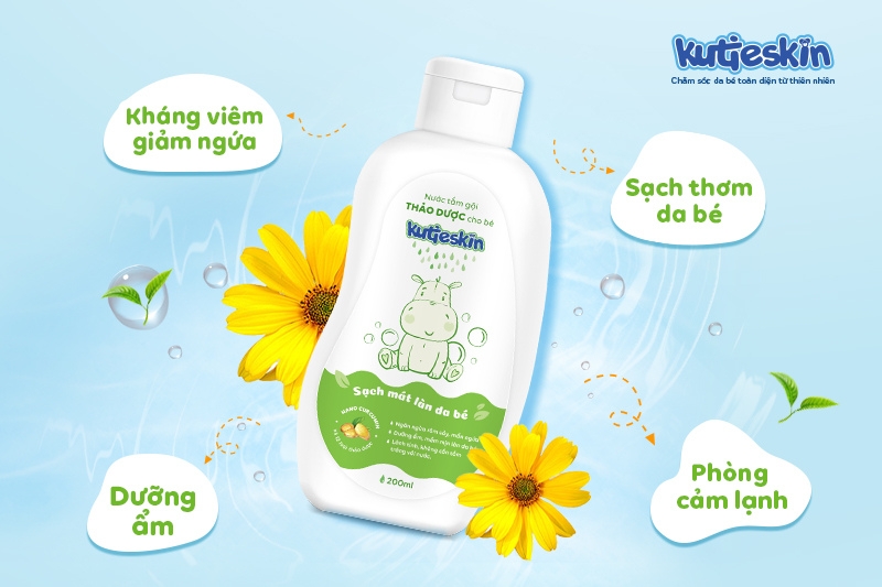 Sử dụng nước tắm gội Kutieskin giúp kháng viêm, giảm ngứa, sạch thơm da bé